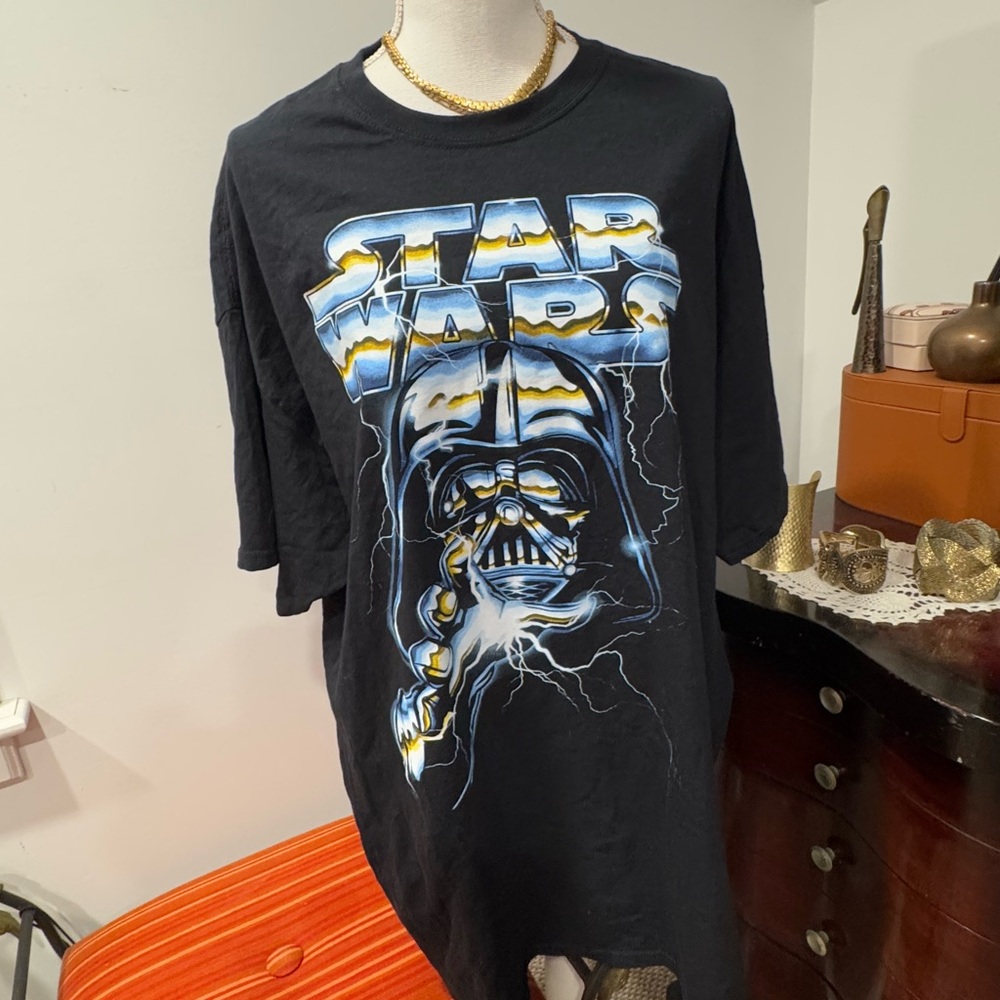 Star Wars Darth Vader Tee - image 1